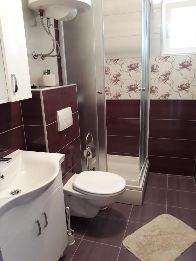 Apartments Juliet Orebic Ngoại thất bức ảnh