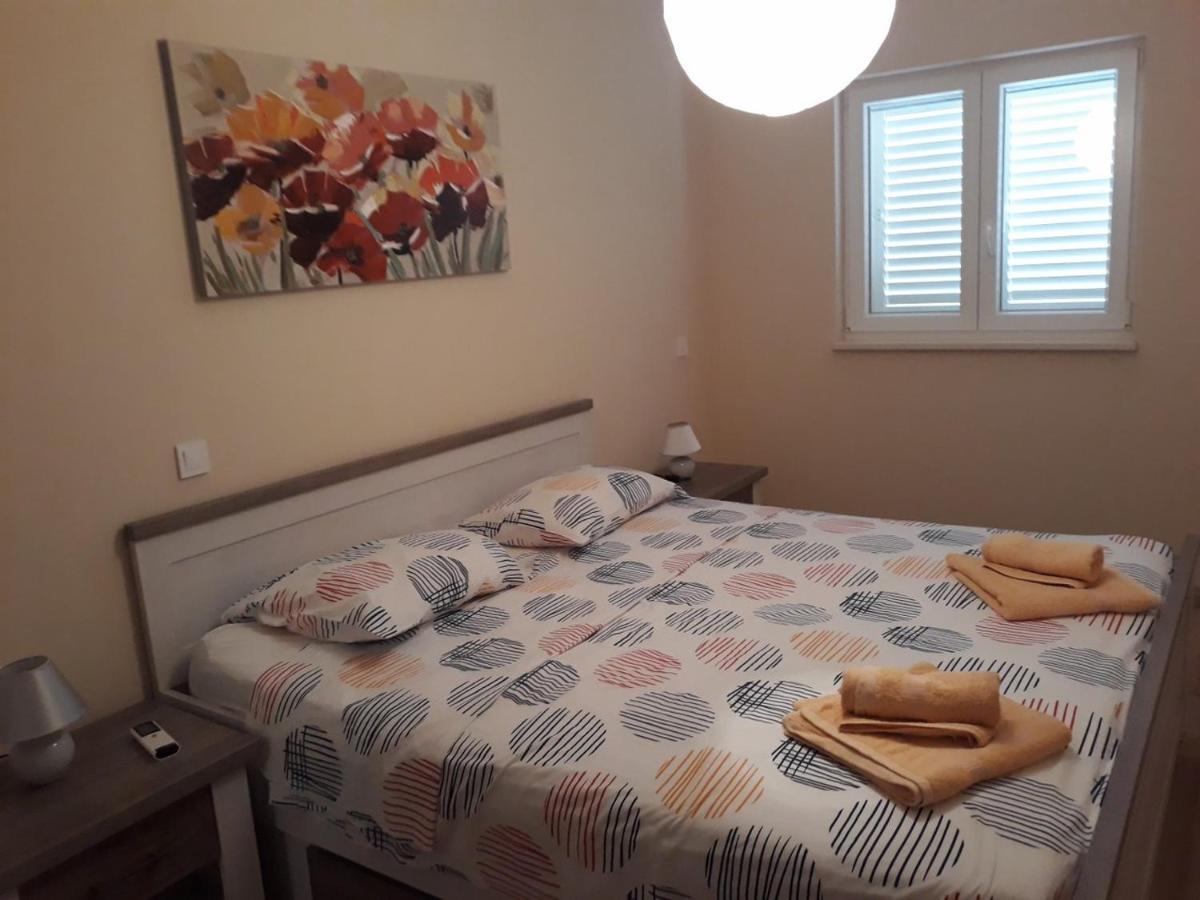Apartments Juliet Orebic Ngoại thất bức ảnh