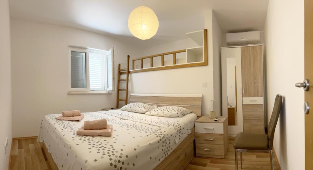 Apartments Juliet Orebic Ngoại thất bức ảnh