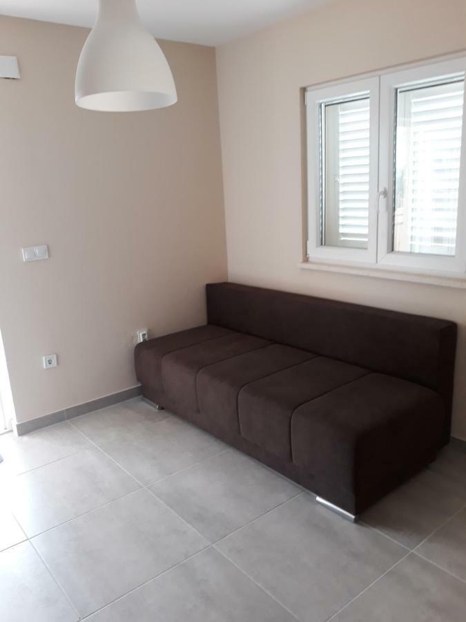 Apartments Juliet Orebic Ngoại thất bức ảnh