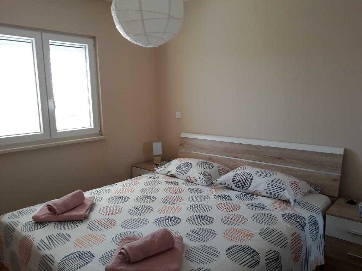 Apartments Juliet Orebic Ngoại thất bức ảnh